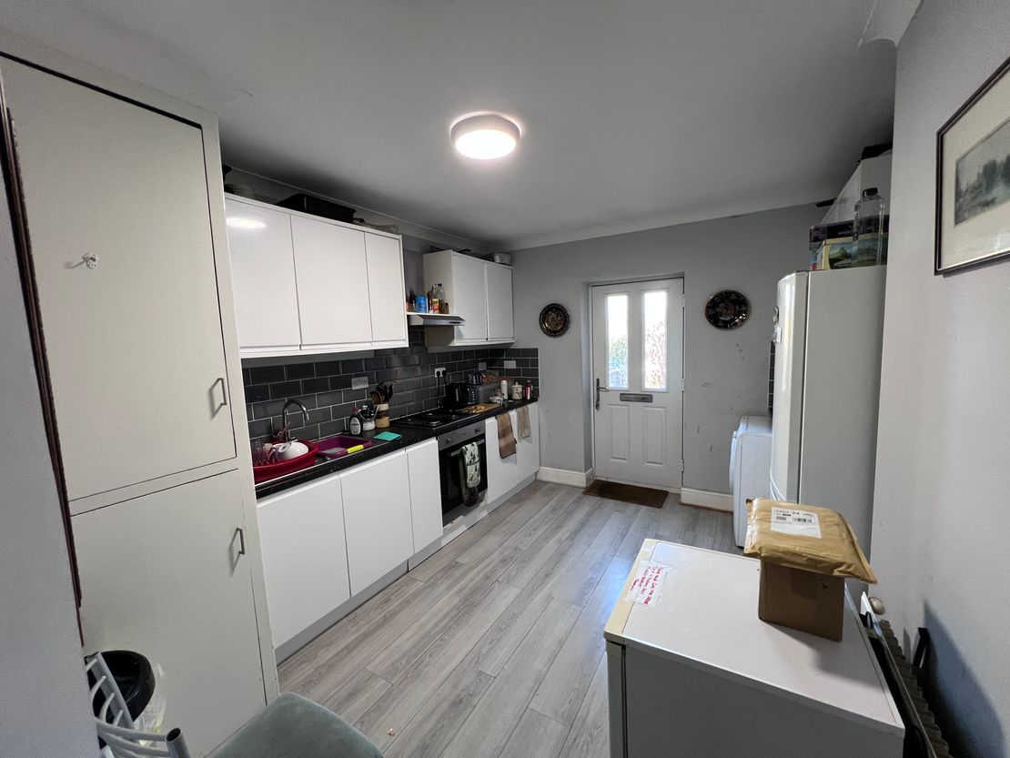 162-164 Ashley Road, Poole, Dorset, BH14 9BY