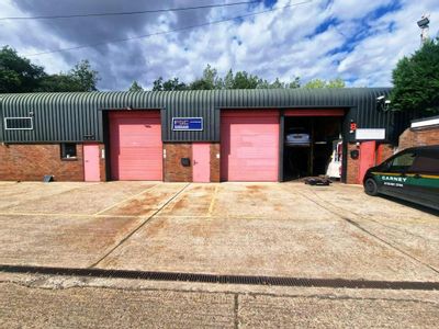 Property Image for Unit 6A Berry Court Farm, Tadley, RG26 5AT