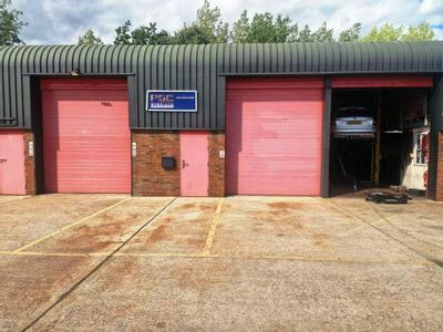 Property Image for Unit 6A Berry Court Farm, Tadley, RG26 5AT
