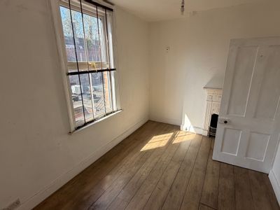 Property Image for 50 High Street, Leamington Spa, Warwickshire, CV31 1LW