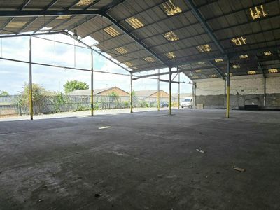 Property Image for Warehouse 2B, Rippleside Commercial Estate, Ripple Road, Barking, IG11 0RJ