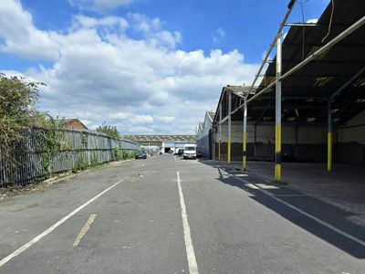Property Image for Warehouse 2B, Rippleside Commercial Estate, Ripple Road, Barking, IG11 0RJ