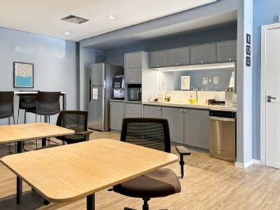 Property Image for Potters Bar, 4-6 Barnet Road, Ground and First Floor, EN6 2QS