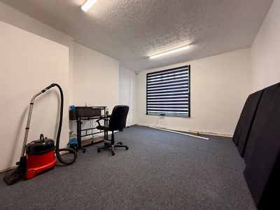 Property Image for 45B Regent Street, Hinckley, Leicestershire, LE10 0BA