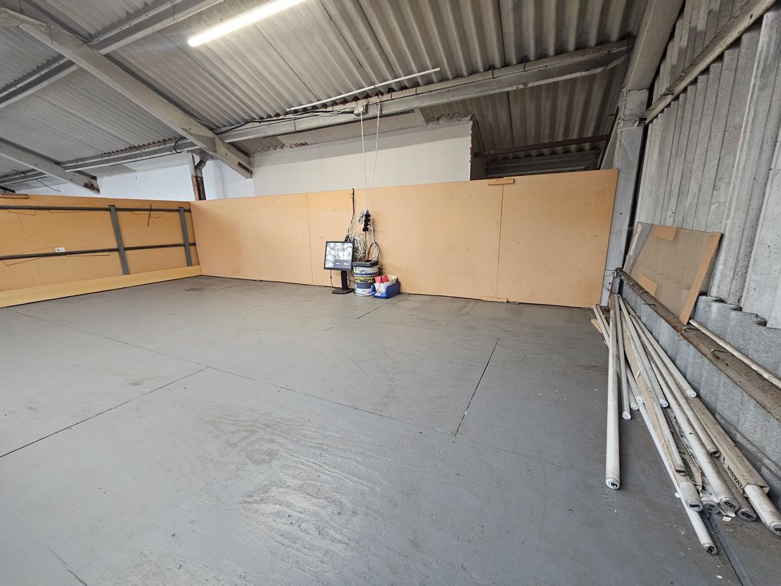 Ufton Lane Garage, Sittingbourne, Kent, ME10 1JA