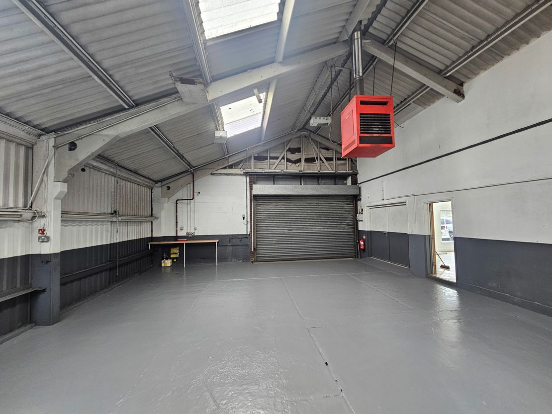 Ufton Lane Garage, Sittingbourne, Kent, ME10 1JA