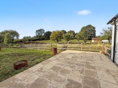 Property Image for White Cottage, Portland Pl, North Waltham, Basingstoke RG25 2BD