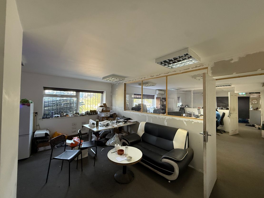 8 Sharvatt Business Centre, Keats Road, Belvedere, Kent, DA17 6BP