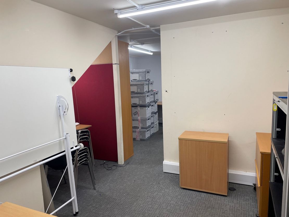 E2 Springhead Enterprise Park, Springhead Road, Northfleet, Gravesend, Kent, DA11 8HH