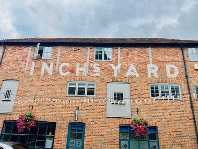 Property Image for 9 Inch's Yard, Market Street, Newbury, Berkshire, RG14 5DP
