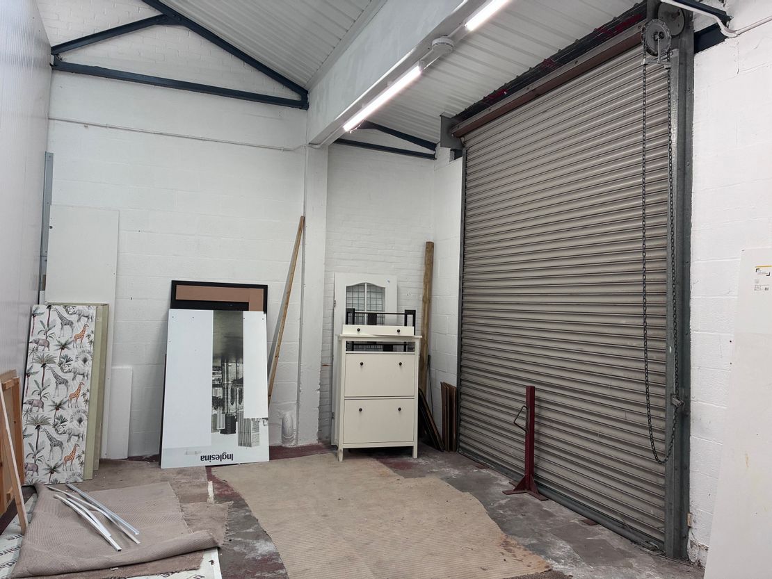 Unit 1 Queensferry Industrial Estate, Deeside North Wales A55 Showroom Trade Counter, Chester Road, Sandycroft, Flintshire, CH5 2DJ