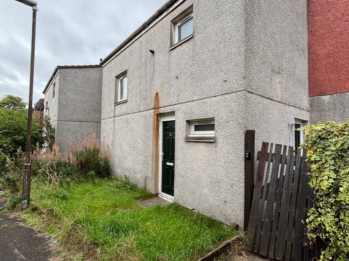 82 Moncrieff Way, Livingston, West Lothian, EH54 8LW