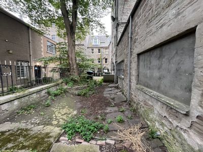Property Image for 13 George Street, Perth, Perth And Kinross, PH1 5JY