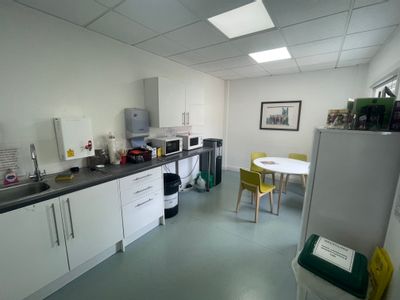 Property Image for Montague House, 9 Hanover Road, Tunbridge Wells, Kent, TN1 1EZ
