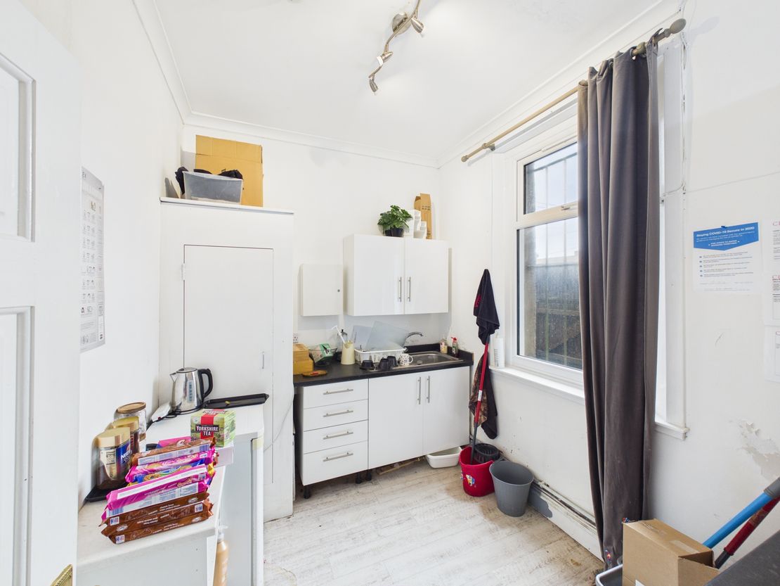 74 West Main Street, Whitburn, Bathgate, West Lothian, EH47 0QU