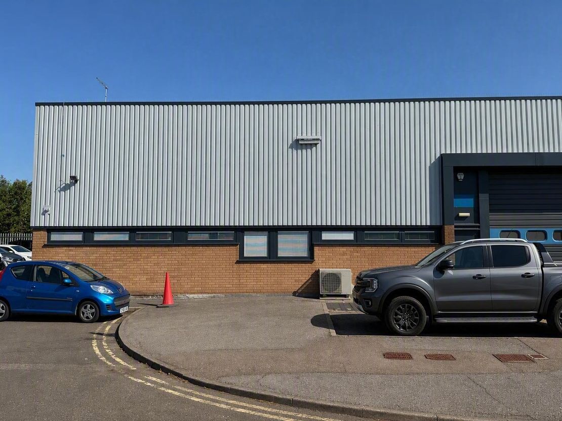12 Little Ridge, Welwyn Garden City, Hertfordshire, AL7 2BH