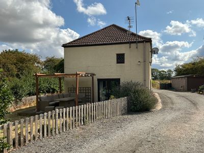 Property Image for Swanlands Lakes, Thorne, South Yorkshire, DN8 5QP