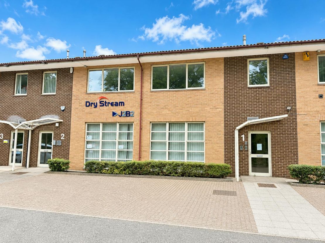 First Floor, 2 Stroud Wood Business Centre, Park Street, St Albans, AL2 2NJ