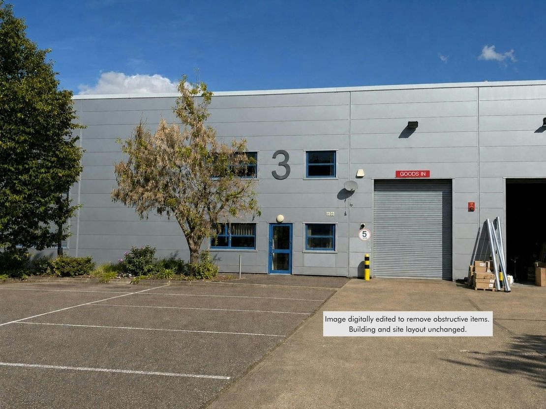 Unit 3 Enterprise Way, Maxted Close, Hemel Hempstead, HP2 7YJ