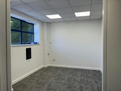 Property Image for Unit 3 Enterprise Way, Maxted Close, Hemel Hempstead, HP2 7YJ