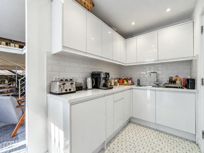 Property Image for 1 Lawfords Wharf, Lyme Street, London, NW1 0SF