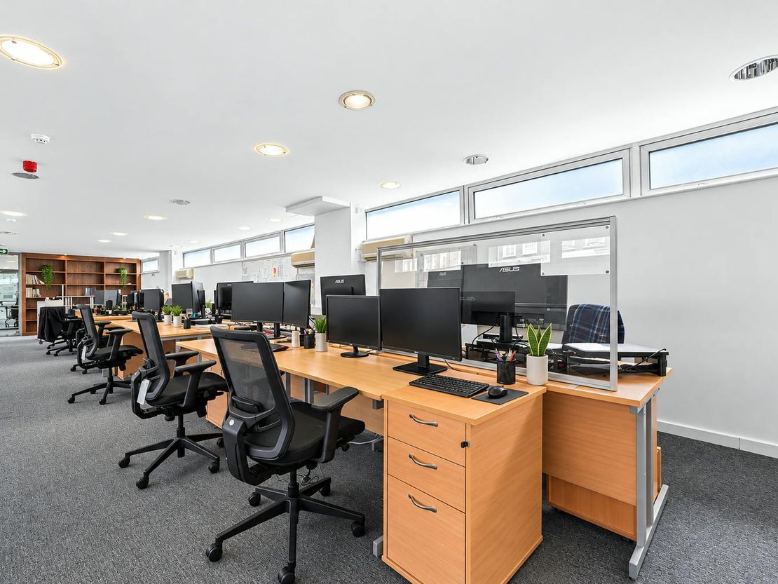 1 Lawfords Wharf, Lyme Street, London, NW1 0SF