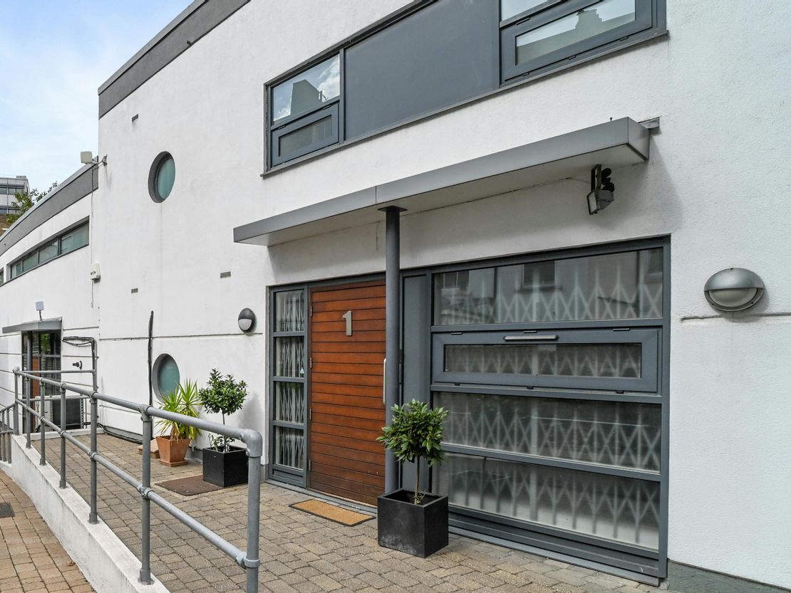 1 Lawfords Wharf, Lyme Street, London, NW1 0SF