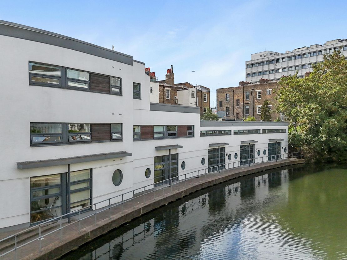 1 Lawfords Wharf, Lyme Street, London, NW1 0SF