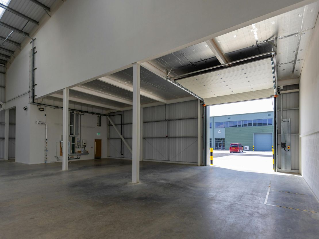 Unit 16 T45, Aire Valley Road, Leeds, LS9 0AA