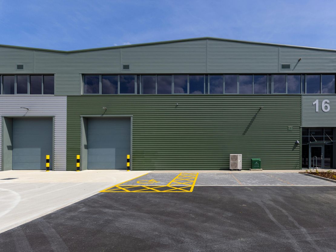 Unit 16 T45, Aire Valley Road, Leeds, LS9 0AA