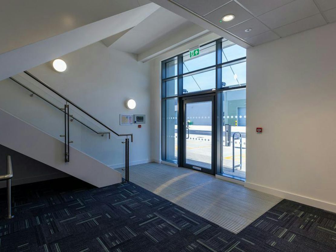 Unit 11 T45, Aire Valley Road, Leeds, LS9 0AA