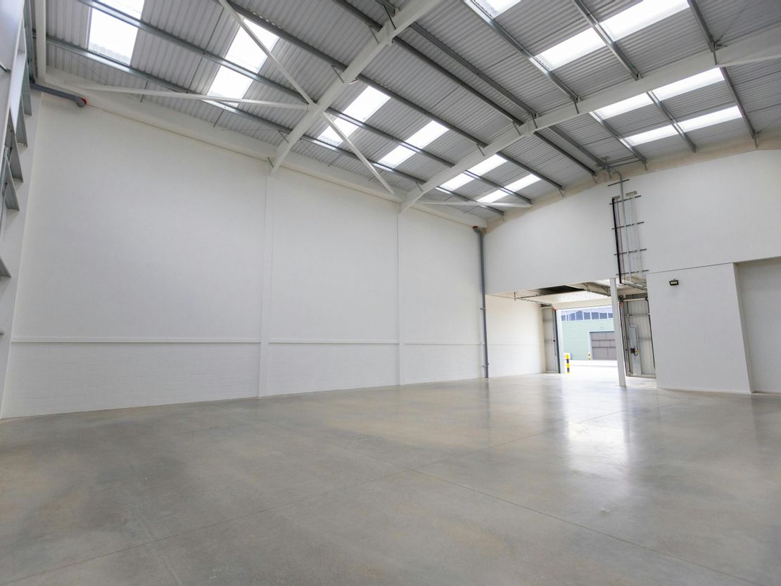 Unit 19 T45, Aire Valley Road, Leeds, LS9 0AA