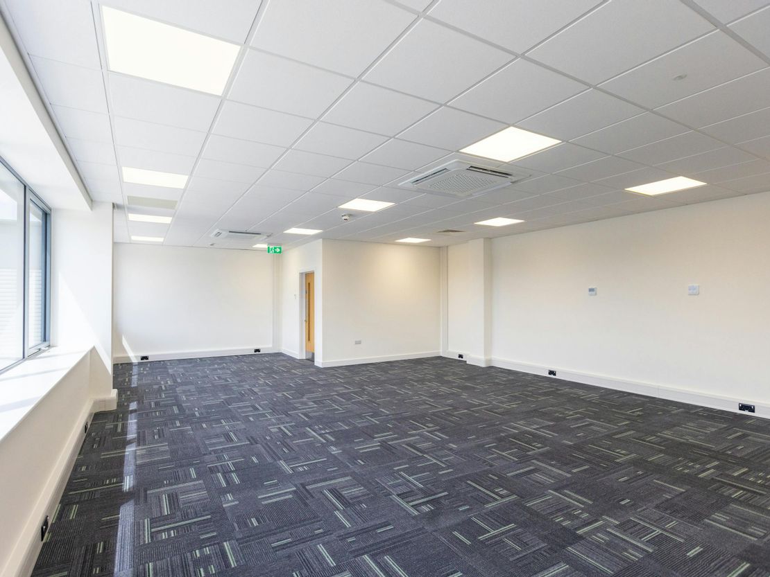 Unit 19 T45, Aire Valley Road, Leeds, LS9 0AA