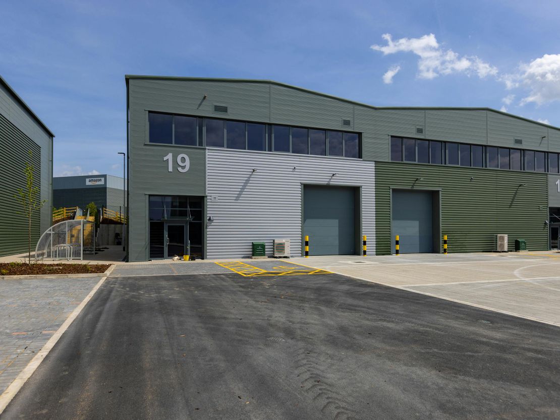 Unit 19 T45, Aire Valley Road, Leeds, LS9 0AA