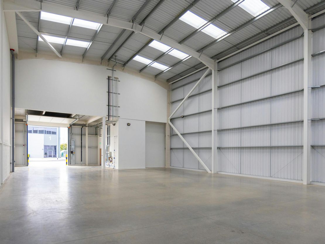 Unit 19 T45, Aire Valley Road, Leeds, LS9 0AA