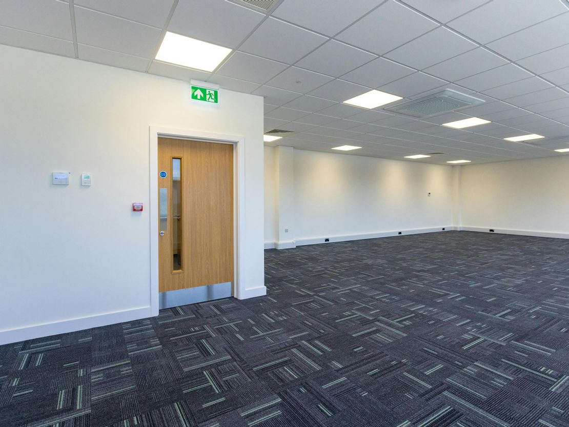 Unit 10 T45, Aire Valley Road, Leeds, LS9 0AA
