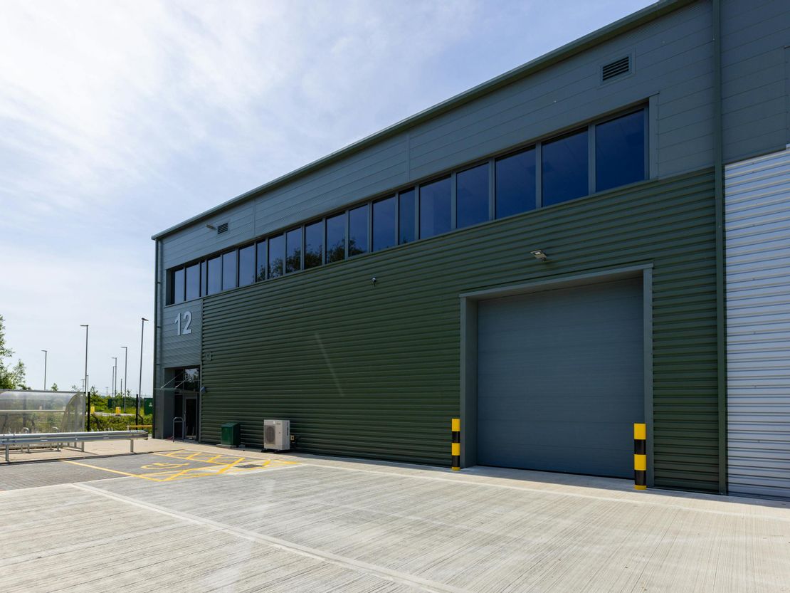 Unit 12 T45, Aire Valley Road, Leeds, LS9 0AA
