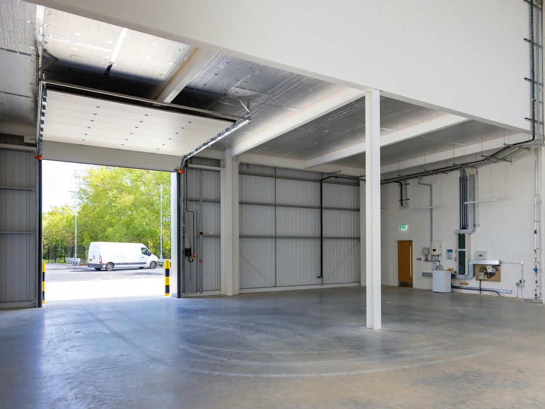 Unit 12 T45, Aire Valley Road, Leeds, LS9 0AA
