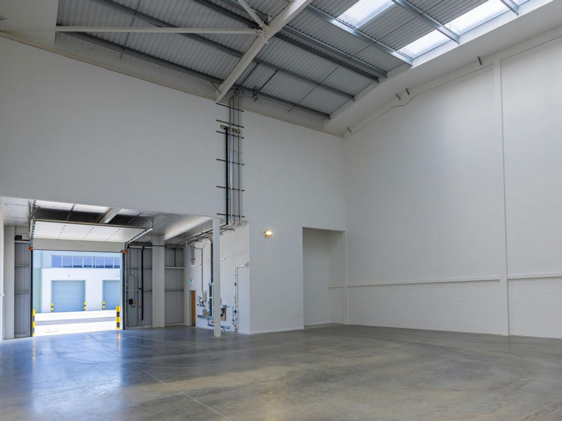 Unit 8 T45, Aire Valley Road, Leeds, LS9 0AA