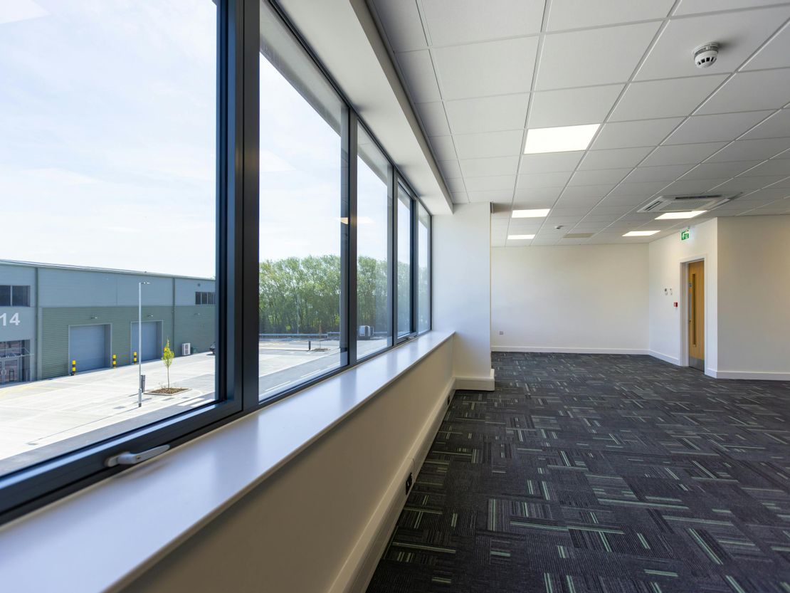 Unit 8 T45, Aire Valley Road, Leeds, LS9 0AA