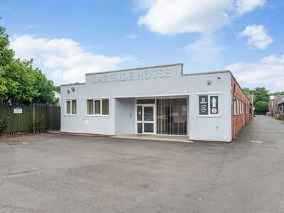 Property Image for Lakeside House, Redditch B98 8JY