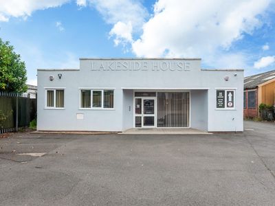 Property Image for Lakeside House, Redditch B98 8JY