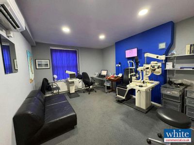 Property Image for 47 & 48-48a High Street, Banbury, OX16 5LA