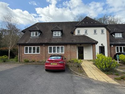 Property Image for 1 Holt Barns, Frith End, Bordon, GU35 0QW