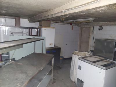 Property Image for The Royal Oak, 5 High Street, Charing, Ashford, Kent, TN27 0HU