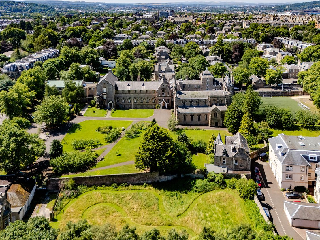 Gillis Centre, 100, Strathearn Road, Edinburgh, EH9 1BB