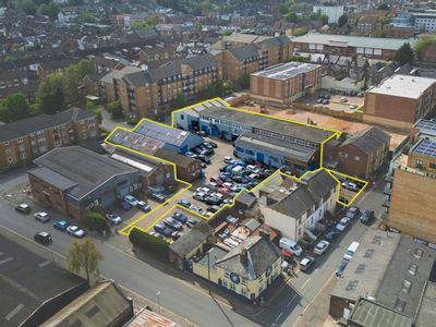 Property Image for Holly Street Trading Estate, Latimer Road, Luton, LU1 3XG