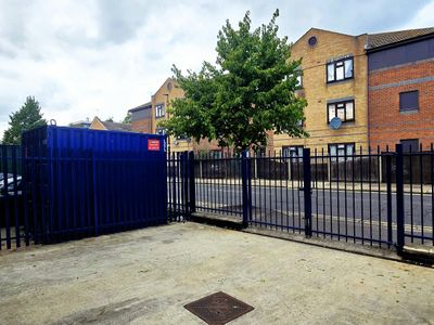 Property Image for Arch 81, Dunbridge Street, Bethnal Green, London, E2 6JG