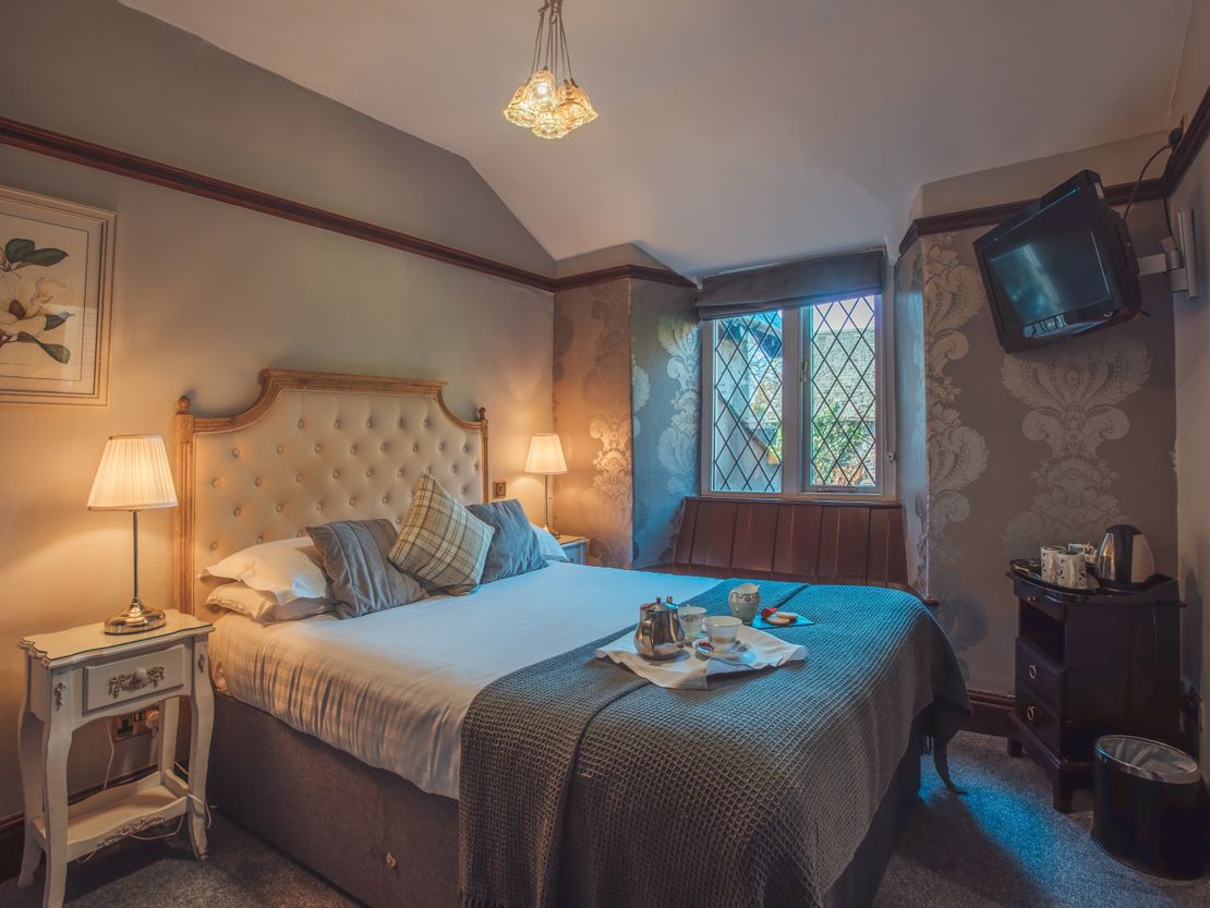 Broadoaks Country House Hotel, Bridge Lane, Troutbeck, Windemere, LA23 1LA