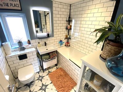 Property Image for Beansland Grove, Romford